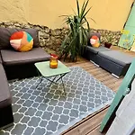 Daire Joli 2 Pieces Avec Terrasse En Centre