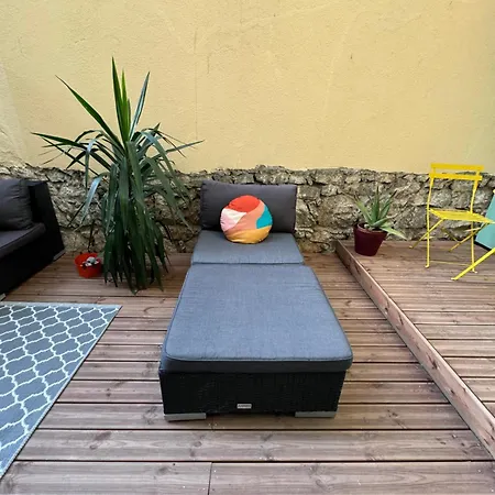 Joli 2 Pieces Avec Terrasse En Centre Daire Nice